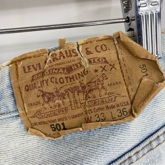 Levi's 501 RARE Lightwash 1980's Button Fly Made In USA Jeans 33 - Picture 5 of 15